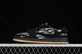 Picture of Air Jordan 1 LOW _SKUfw19514352272410690fw